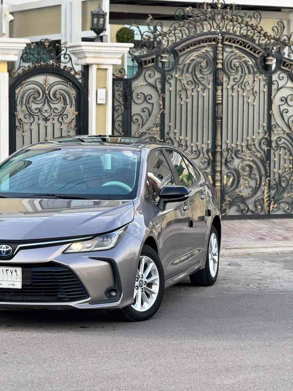 السلام عليكم
كورلا هايبرد خليجي2022 علامة الزرگة باب اول ولون مميز
ماشية 68 الف ميل وياها بصمة اضافية
سيارة بأسمي تحويل ثاني يوم
الجام كله مغلف عازل حراري اصلي
عليها ادامة كاملة من زيت وفلاتر وتايرات 
مواصفات فول
رادار امامي 
اوتو هولد Auto hold
هاند بريك دگمة 
بصمة تشغيل وبصمة ابواب
تحديد مسار 
كروز سرعة
فتحة سقف
اشارة مري 
3 وضعيات قيادة
بدون حادث ، صبغ دعامية خلفية فقط ، وملاحضات بسيطه
بيها رصعات ثنين اقل الشبر بالجاملغ الخلفي ممصلحة
عليها غرامة 400 الف ينزل من السعر
سعرها 142 ورقة 
مكانها بغداد مجمع نجمة بغداد 
*********** هاتف
