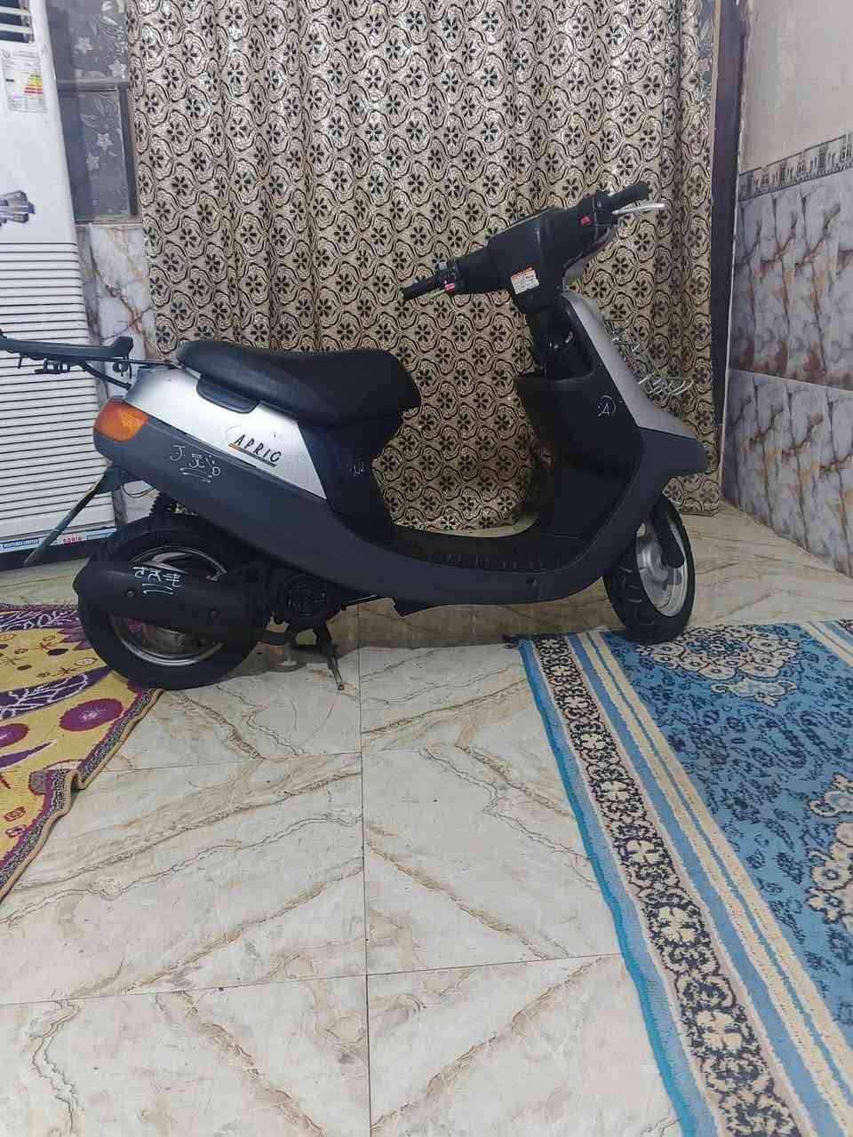 سلام عليكم شباب دراجه بطه موديل 200دراجه اخت الحاويه ما مفتوحه شرط الفحص دراجه لكتلوك بعده بيه مكفولة كفاله عامه من كلشي بلاديه سلف هندر ما نقصه برغي الي يريده بخدمته كربلاء حي نضال يم المستوصف بضبط سعره 500ابيع ع الفحص ***********
