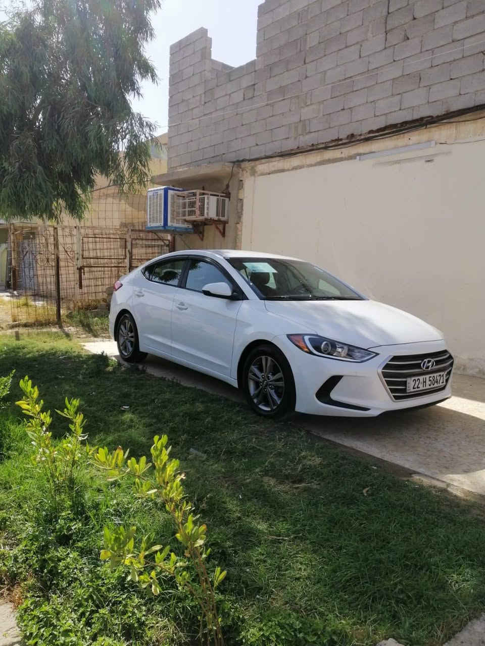 سلام عليكم للبيع فقط انتره 2017 سعر 120 وبيه مجال
تفاصيل اتصل عل خط  ***********
حادث مثل ما موضح بصور

نص مكتوب في الصور:
- Final bid: $5800
- Auction: Copart SOLD
- Lot number: 49693058
- Date of sale: 07.12.2018
- Year: 2018
- VIN: 5NPD74LF4JH286010
- Condition: Runs And Drives
- ٢٢ أيار، ٢٠٢٢ ١٢:٣٩ م المزيد حذف تعديل المفضلة مشاركة
- Condition: Run And Driver