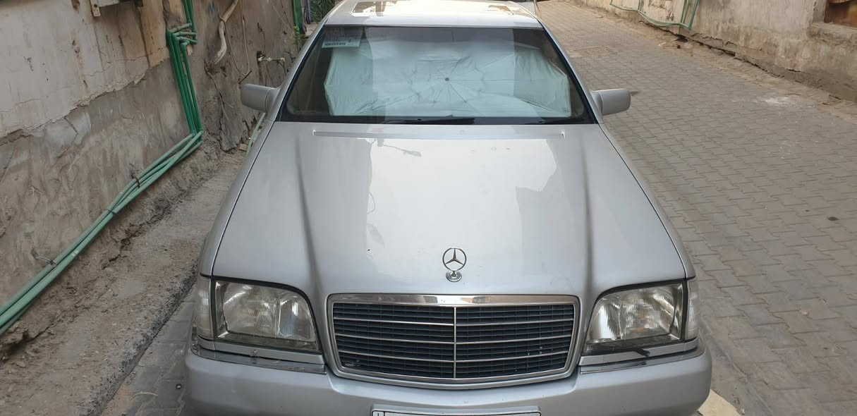سلام عليكم
مرسيدس شبح للبيع 
محرك تابوت 
لسيارة جاهزة 
دبل فيتبم 
دبل جام
دبل هورن
تخم ويل+تاير دلوب 
لبيع رقم السياره بغداد 
ومكان السياره بغداد 
السعر 75وبيه مجال
اي استفسار بخصوص السيارة 
على هذه الرقم ***********

