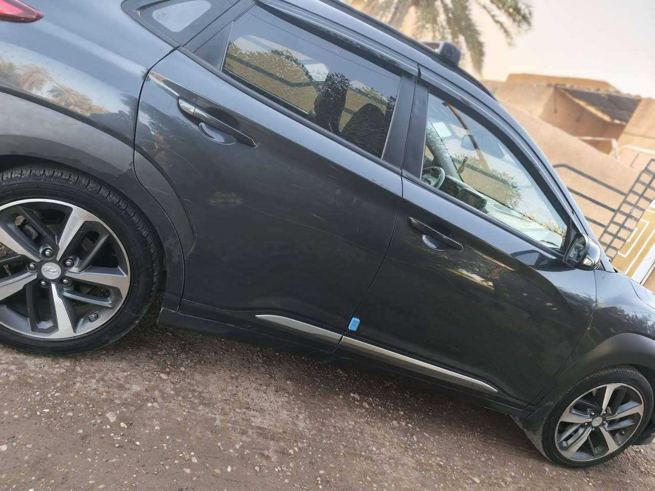 للبيع هونداي كونا ٢٠٢١ فول مواصفات والكل تعرف شنو مواصفات الفول ❤
١٫٦٠٠ تيربو
حادثها خلفي جنطه وجاملغ / رقم بغداد
ماشيه ٦٤ ميل
سيارة جاهزة من كلشي مابيها اي نقص 
 ١٢٠ سعرها وبيها مجال بسيط جدا
***********

