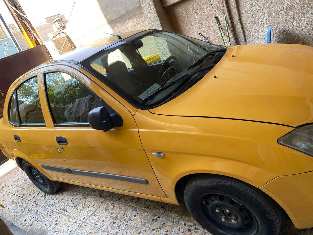 السلام عليكم طيبة 2015 رقم بغداد ألماني بأسمي وتحويل ثاني يوم كير ومحرك مكفولة وتبريد حداديه اماميه وخلفية جديدة كهربائيات السياره كلها شغالة جاهزه من كلشي مال جناي وصار سبع سنوات استخدام خاص المكان بغداد الدوره ابو دشير الشهداء السعر ٣٥
الاستفسار *********** 
واتساب ***********
