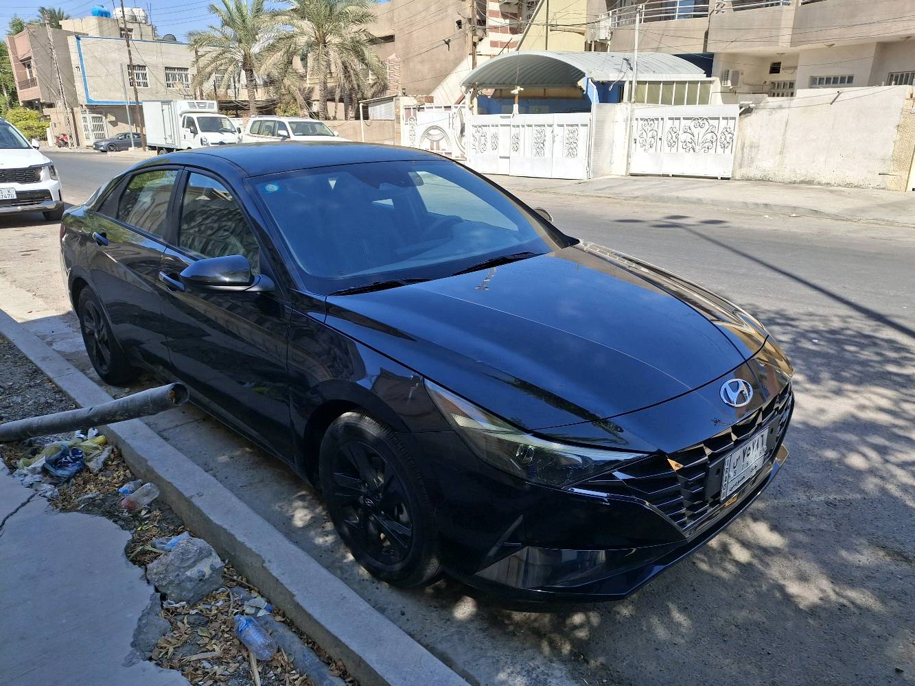 هونداي النترا ٢٠٢٣ وارد أمريكي حادث امامي من الجهة اليمنى فقط تبديل البنيد باخر بلادي نفس اللون
مواصفات بلو
بصمة 
تشغيل عن بعد 
قيادة ذاتية
تحديد مسار
رادارات جانبية وامامي 
فتح الصندوق عند الاقتراب
تدفئة الكانات الأمامية
السعر ١٦٠ ورقة وبها مجال