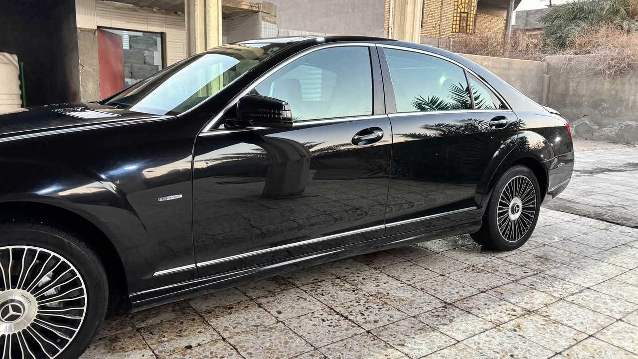 سلام عليكم اخوان مارسيدس s350 V6 اصولي اصولي رقم شمالي اربيل رقم وسنويه وهزه جدد كفاله عامه 2012 فول للاخير مزوعه مواصفات كير مكينه كفاله مكانها البصره للتواصل ***********
