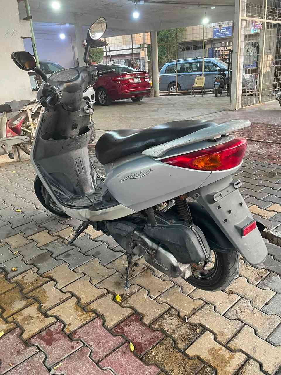 بريز موديل ٢٠٠٧ ماطور بلادي مكينه ناعمه السعر ٦٥٠وبي مجال المكان الانبار قضاء هيت***********
