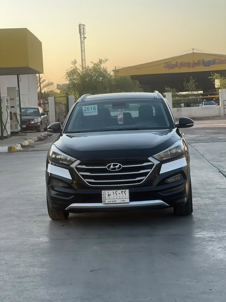 السلام عليكم توسان لبيع مديل 2018 ورد امريكي فول موصفات سياره بيه جامع خلفي صبغ وبيه صبغ بل تكمه السعر 120 وبيه مجال قليل توصل ***********

