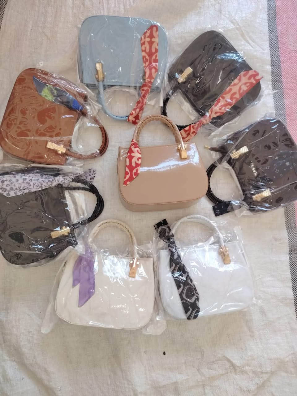 هلا بنوتات 💕✨
سويتلكم عرض كلش حلو على الجنط 👜😍

الجنطة بس 3 الاف 🔥

🔸 أقل طلب: 5 قطع

للطلب والاستفسار 📲

***********
