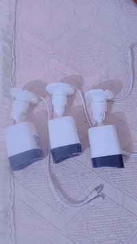 ثلاث كاميرات • للبيع