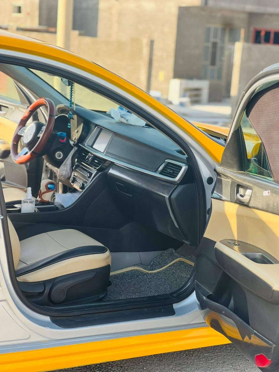 السلام عليكم
للبيع فقط كيا اوبتما امريكي اجره 2020 مصفره هيئه وغرامات محرك 2400  رقم بغداد  ماشيه 160 تبريد خير من الله حداده جاهزه تخم تاير دوشمه عامه سياره مال جناي  
السعر146وبيها مجال 
العنوان ذي قار /قضاء الچبايش
للاستفسار ‭***********
