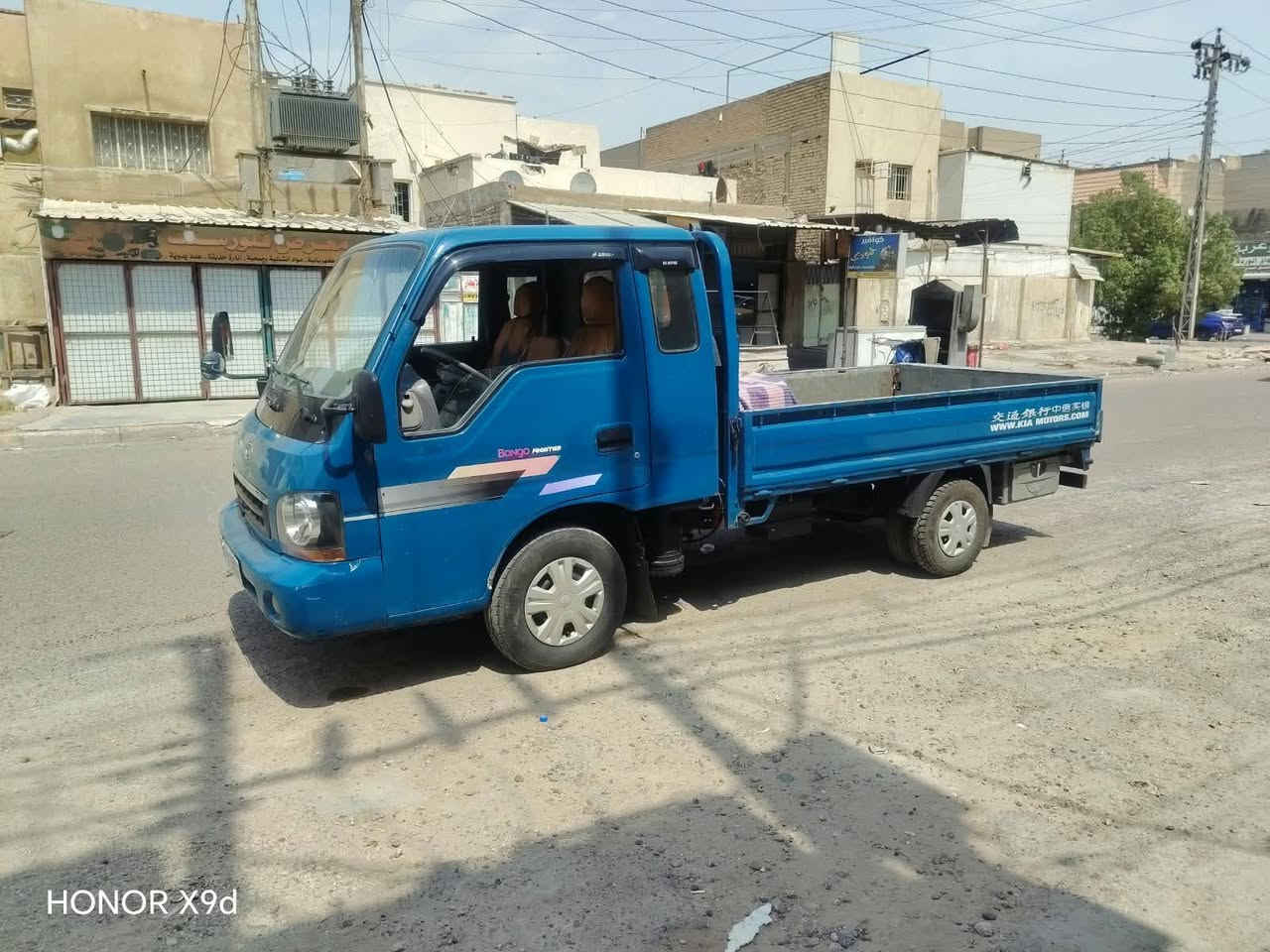 فنتيرا ام عيون موديل ٢٠٠١ كفاله عامه رقم بغداد مداور ثاني يوم نظيفه جدا السياره مكانهه ديوانيه للاستفسار الاتصال ع الرقم ***********
