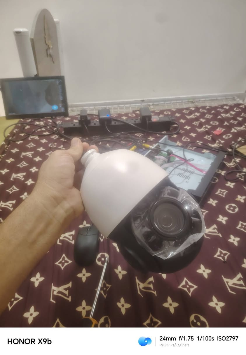 السلام عليكم ٣ كاميرات ptz 15x 2mp سعر القطعه جديده 
٦٠ الف
Cam ip  4x  ptz سعر القطعه ٥٠ الف
ملاحضة تشتغل على ١٢ فولت وليس ٤٨
يوجد توصيل لكل المحافظات العراق
كلهن فحصتهن عنواني بغداد الدوره

***********
***********
