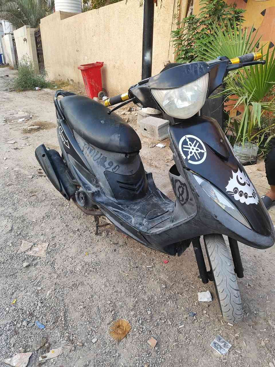 سلام عليكم ماكس عدله دراجه زوينه كهربائيات كلها شغاله سلف مازده شاير هورن دشبول هندر  كله شغال للبيع سعر 400مكان مفرق مجسر لمفرق ستفسار ***********
