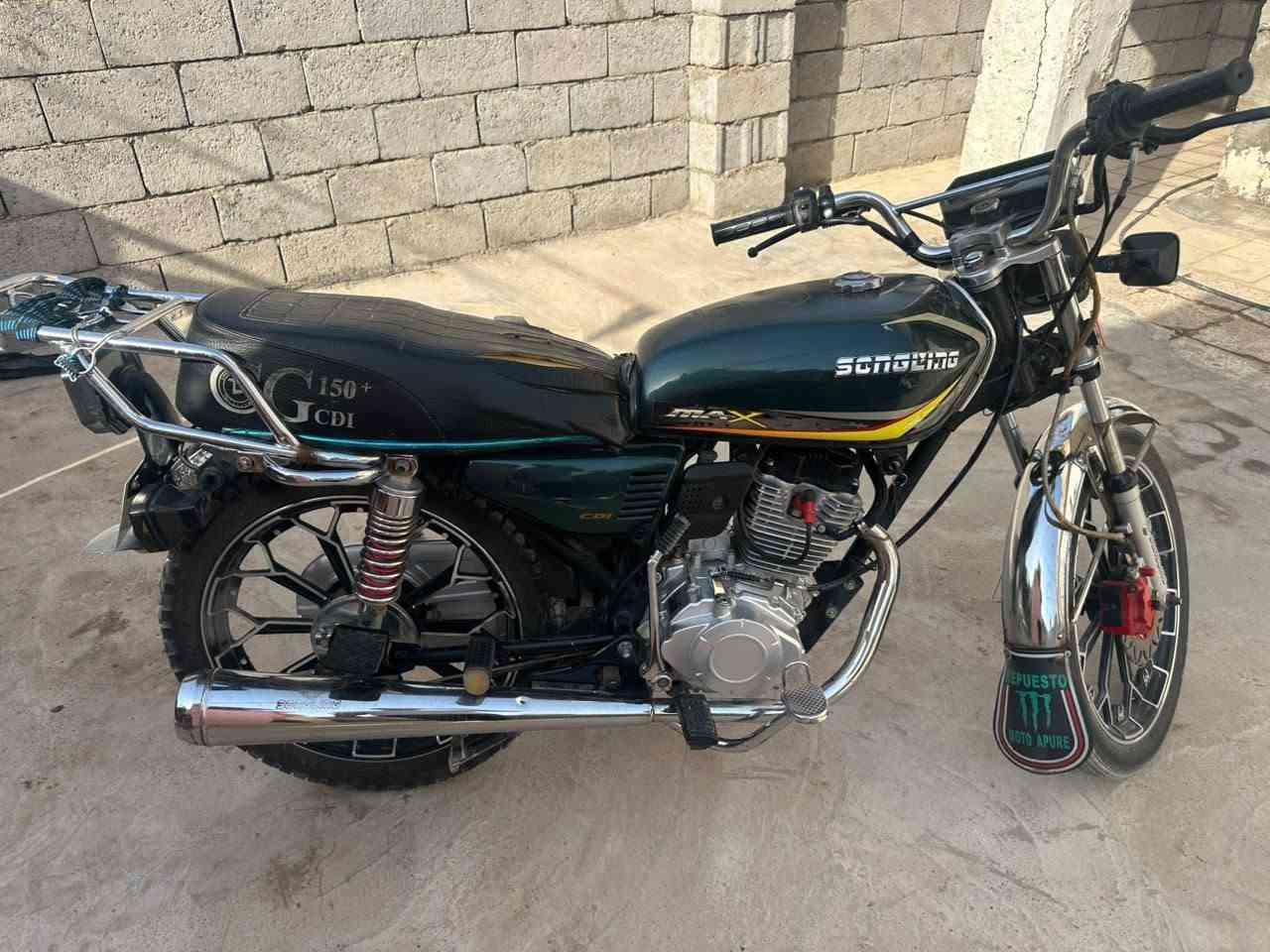 موطور سونك موديل 2024 بدون اوراق موطور نضيف كهربائيات كلها شغله السعر550 بيه مجال شويه
 الرقم ***********

