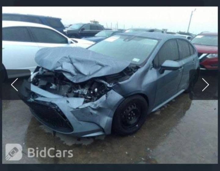 كورلا وارد امريكي  حادثها بدون ايرباك  محرك 1800 موديل21 اربيل باسمي سنوية جديدة هزة جديدة ضرر امريكا مرفق بلصور وهنا بلعراق صار بيها بابين صبغ (ابيع احزام) شاصي لغد مكفول سيارة جاهزة  من كلشي ماشية ٨٦  السعر ١١٥ وبيها مجال ان شاءالله عنواني بغداد غير متواجد ع الفيس مكلف بلنشر الاتصال على صاحبها ***********
