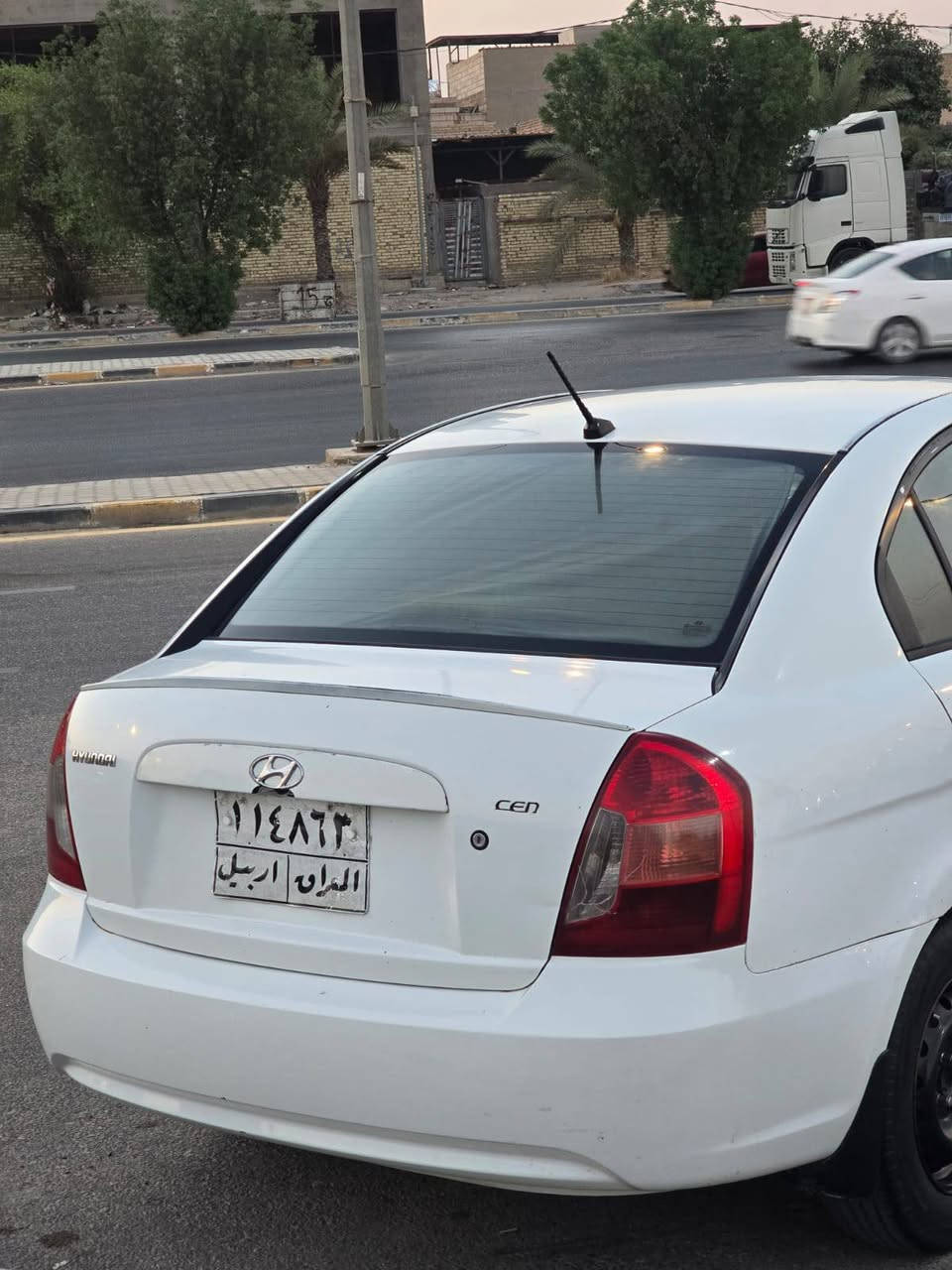 للبيع هونداي اكسنت 2008    ( اليدور مناسب )
كفاله عامه ما عدى الجاملغ الايمن بدون دواخل 
رقم اربيل
@ محرك 1600 المرغوب 
@ شاشه اندرويد 
@ تفتيح تقفيل عن بعد 
@ حداديه جديده 
💲السعر 60ورقه وبيه مجال .
💰السياره عليه 8 اوراق غرامات على المشتري
📞 ***********
🏡 نجف كوفه حي ميسان
