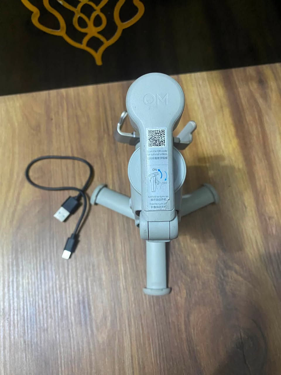 السلام عليكم شباب
للبيع مانع اهتزاز للموبايل جمبل DJI Osmo Mobile 6 باللون الرمادي
الجهاز مستعمل شيء بسيط ونظيف جداً وشغال 100% بدون أي مشاكل
أخذته بدل فلوس وما أحتاجه ويا الملحقات الظاهرة بالصورة
السعر 75 ألف
المكان بغداد
للتواصل ***********
