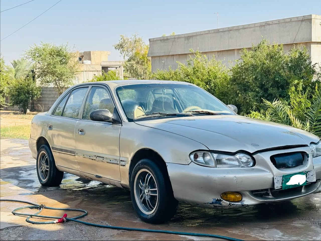 للبيع سوناتا تو موديل 2000كير محرك شرط محرك اربعه سلندر كير عادي تبريدها بس تربط البواري بل راديتر وتخلي غاز سياره ماناقصها اي شي سنويه خضره رقم نينوى الرقم بل سنويه الاماني سنويه نافذه بل
2019ملاحضه راعيها ما اندله بس اورقها كلها موجوده وعندي جنسيته و بطاقت السكن 
للستفسار ***********-***********
