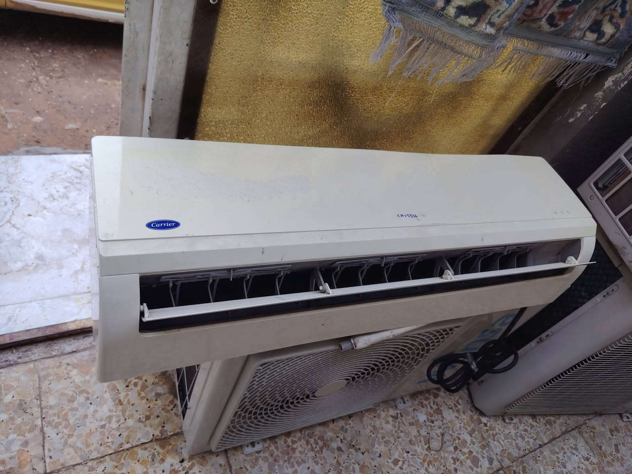 سبلت كارير طن ونص نظيف وبلادي مداخل تصليح تبريد فول كامل السعر 250 قفل ***********
