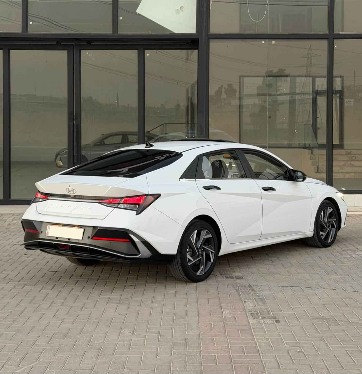 للبيع النترا تجميع الصين سعر مناسب🔥🔥
موديل 2024
رقم دهوك جديد 
ماشيه 52 كم
محرك 1500 cc

المواصفات :-

بصمة
سلايد 
صندوق ذكي
كيج عدادات الكتروني
اوتو هولد
هاند بريك بصمة
حساسات اماميه وخلفية
لد نهاري ولايت زينون
مرايا شفط + اشارة
كروس سرعة
كشنات جلد
تبريد قطعتين
تحكمات ستيرن
ويل كب كروم

السيارة حلوة حيل ونظافة الداخل 100 %
بيها شوية تعديل بارد داير الجاملغ الخلفي من جوا

العنوان :- موصل الجانب الايسر
السعر ١٢٥ فقط 

اتصال ***********
واتساب ***********
