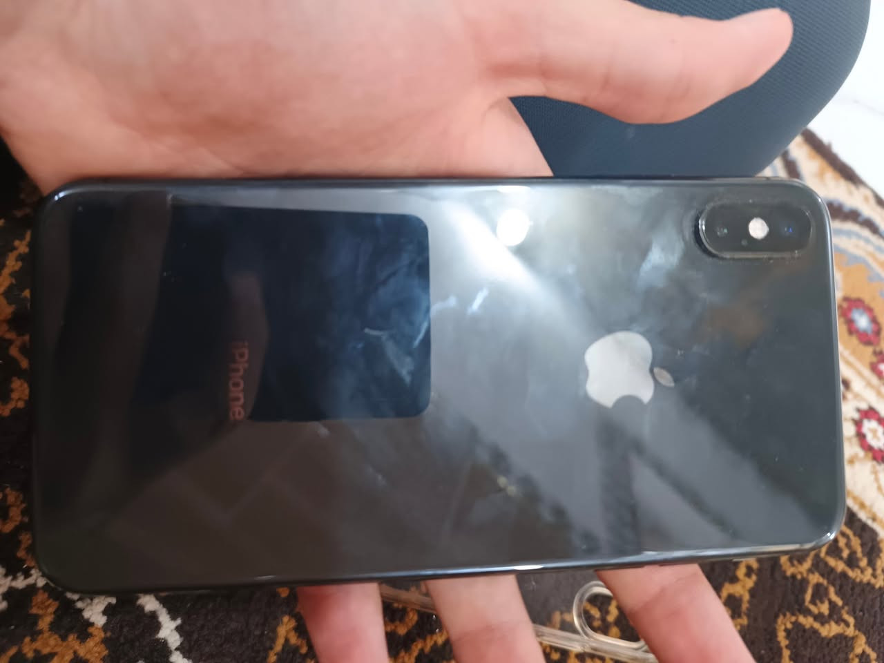 السلام عليكم
ايفون xsmax للبيع 

الجهاز مبدل بطاريه وكله شغال

سعر180جهاز نضيف 

شغال كامل اتصال مايكات فيس ايدي شغال 

سيم كارت تك 
ذاكره 256
للأستفسار اتصل *********** 

مكاني كركوك الحويجه
