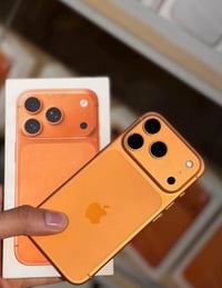 ايفون ١٧ برو ماكس • ٢٥٦ • قفل