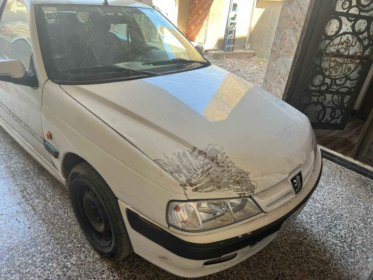 جمعه مباركه على الجميع أن شاء الله 
من رخصت اخي مدير الكروب المحترم 
بيجو بارس موديل 2018
بدايه بخار صورهه كدامك سنويه ورقم دولي 
بيهه طخه جاملغ وبنيد 
وبيه بارد جاملغ الخلف السائق
س ع ر 48مع المجال مكان الامين الثانيه 
***********
