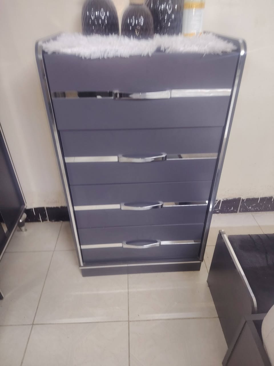 غرفه نفرين ٧قطع نظيفه جدا جدا جدا جدا لبيع العنوان كأني كورده قريب جامع الرحمان مقابل حديقة رقم موبايل *********** وتساب

