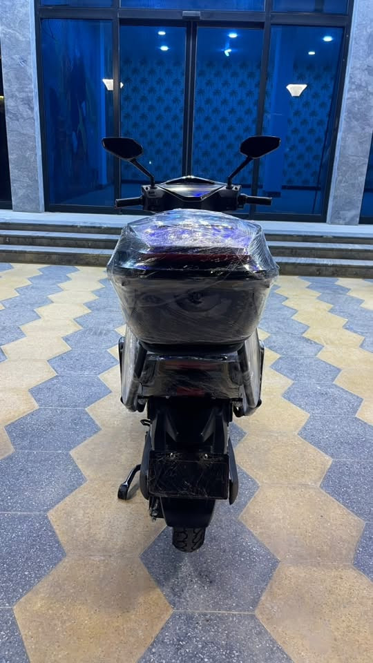 دراجه شحن  للبيع شركة الماسة 💎
(الشبح) فول مواصفات
لايتات زنون عالي وناصي اشاير يمنه ويسره ودبل اشاره 4سرع
نضام بك Rرجوع إلى الخلف تثبيت سرعه طاريات فول على الفحص مدخل شحن سريع منفذ يوسبي دراجة مستعملة شي قلليل
المكان داخل الرمادي للتواصل ***********
