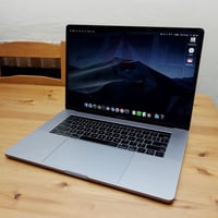 Macbook pro 2019 16inch Core i7 2019  16gb ddr4 512 Ssd  4k ips 16inch...
