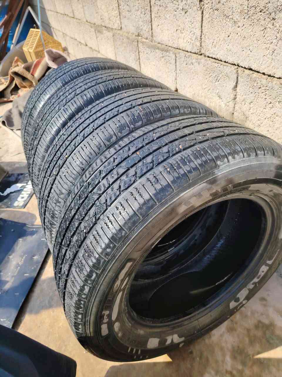 تايرات • مقاس ١٨ • جيب