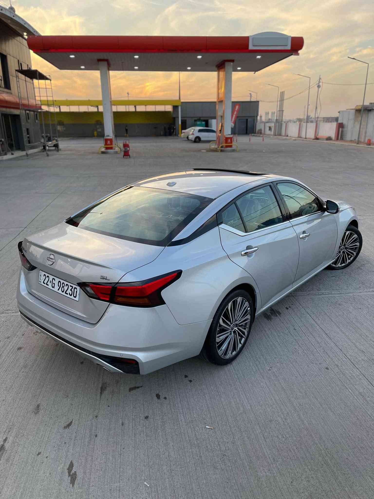 Nissan altima 2023 SL fulll
سه يارەکە تەنها بونيت و چە ملخ بوياخە ، ٦٠ هەزار مايل رؤشتوە

رەقەم موبايل:***********

سحری ئەم سەيارەيە ١٧٥ وەرەقە
