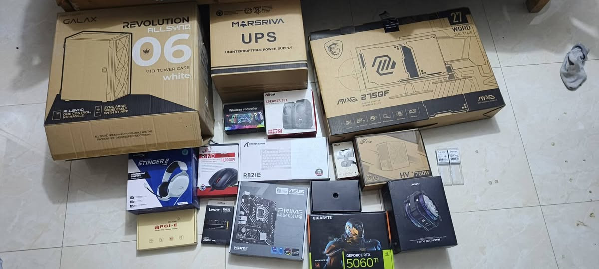السلام عليكم
Pc للبيع كامل مع كل القطع
I5-1440
RTX 5060TI 16GB من شركة كيكا بايت
Ram 32 DDR4
تبريد هوائي 
MSI 2K 180hz شاشة 
UPS online 1KW
SSD M.2 NVMe 1T
بورد اسوزس
سماعة هايبر اكس
كيبورد اتاك شارك سوتش مغناطيسي
ماوس ريد دراكون
سبيكرات 
ويب كام
ماوس باد
جوستك اكسبوكس
والبورد بي قطعة وايفاي وبلوتوث
كل القطع بيهن الضمان
وبعدهن تحت فترة الضمان
كل وصولات الضمان عندي + الكراتين مال كلشي موجودات
السعر 25000000
ملوينين وخمسمية 
وبي مجال للطيبين
واتساب فقط 
***********
