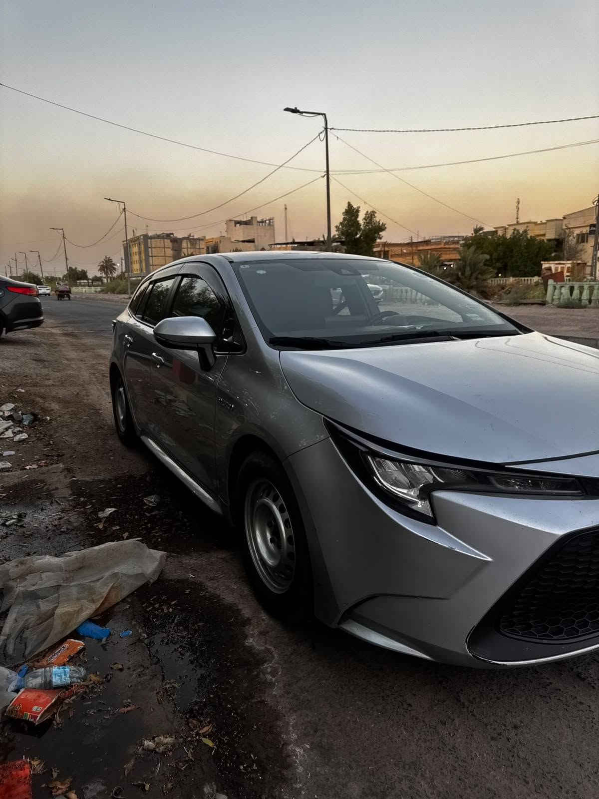 السلام عليكم 
كورلا 24 هايبرد استيشن وارد يابان 
معلايه اصل مودلها 21-22 
سيارة نظيفة وجاهزه ما فاحصها 
بس ضربه مابيها صبغ ماتنكفل الوارد يابان 
السعر120 وبيها مجال 
للاستفسار *********** البصرة, العراق
