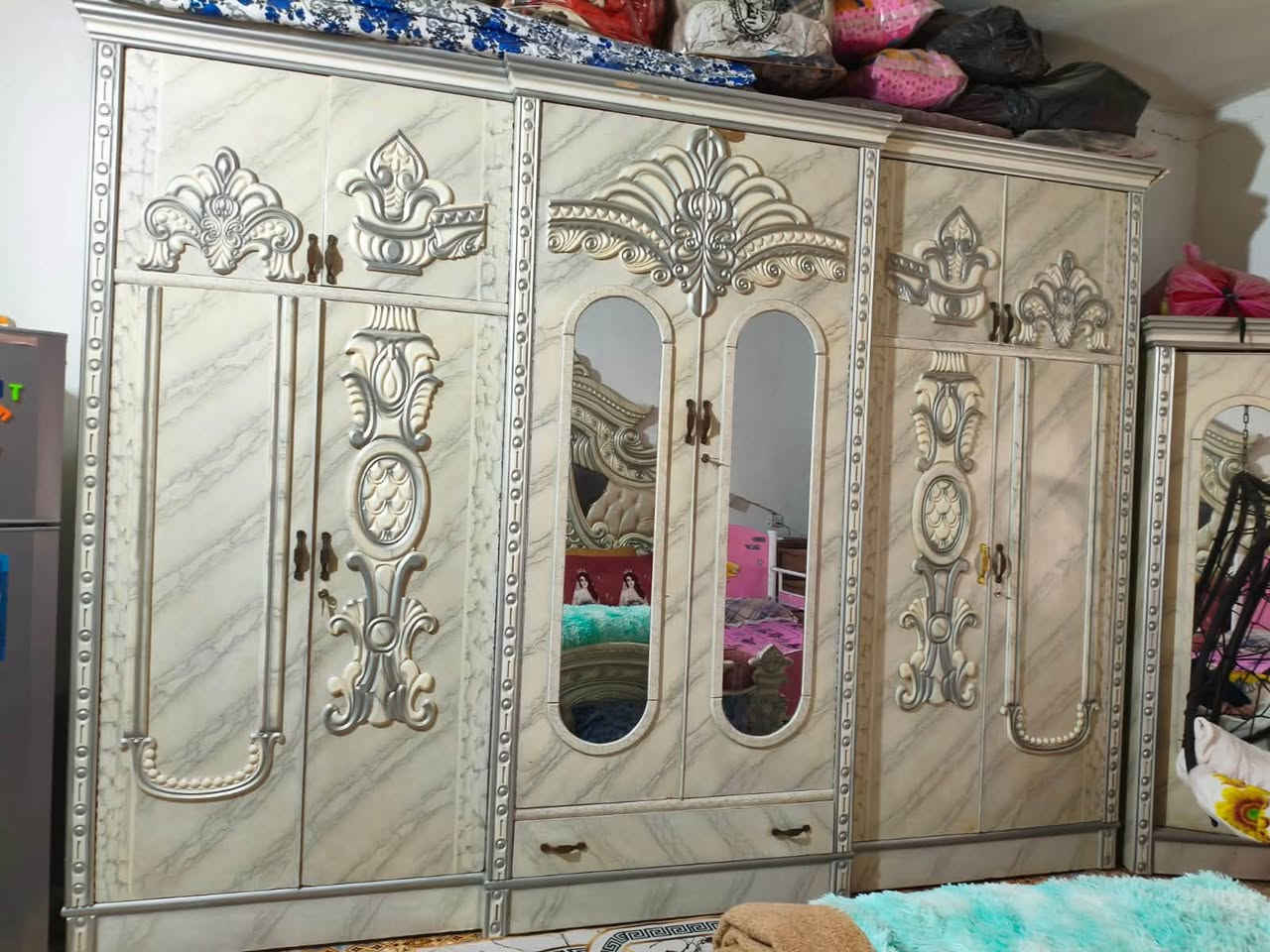 سلام عليكم غرفه للبيع صاج عراقي مكان الغرفه كنعان ‭***********‬ السعر خاص
