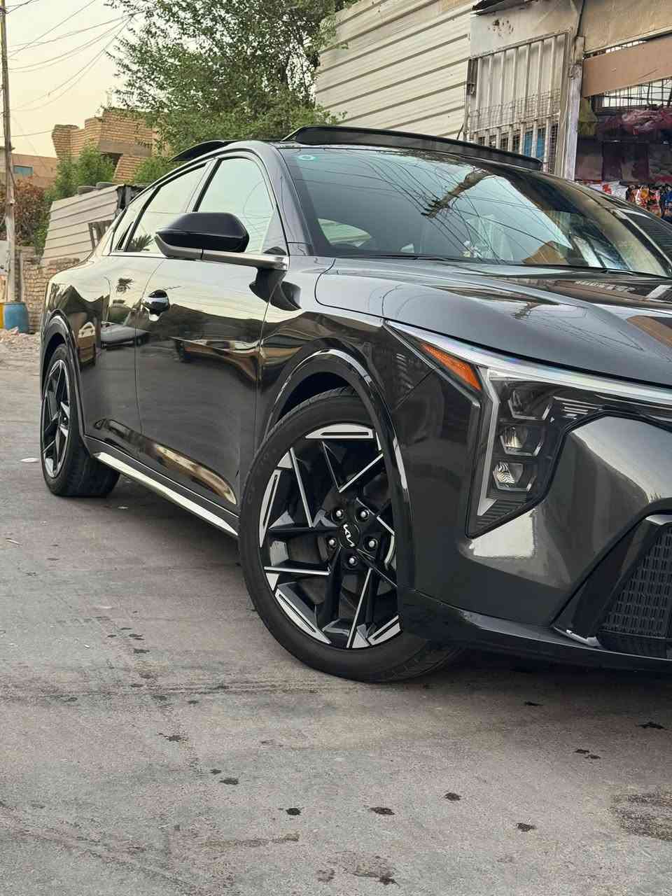 السلام عليكم (2025) K4 وارد امريكي
موصفات 

جيتي لاين بنروما

سياره ابسمي بغداد

ماشيه 2000

مكينه 2000دوش 

بدون ايرباك 
بدون دواخل حادثها صطحي 
صور الحادث في المنشور 

فول 1/1 

كشنات تدفئه تبريد 

باقي الموصفات معروفه للفول 

مكان سياره بغداد الدوره 

الرقم (***********)واتساب فقط

السعر (182$) بي مجال بسيط
