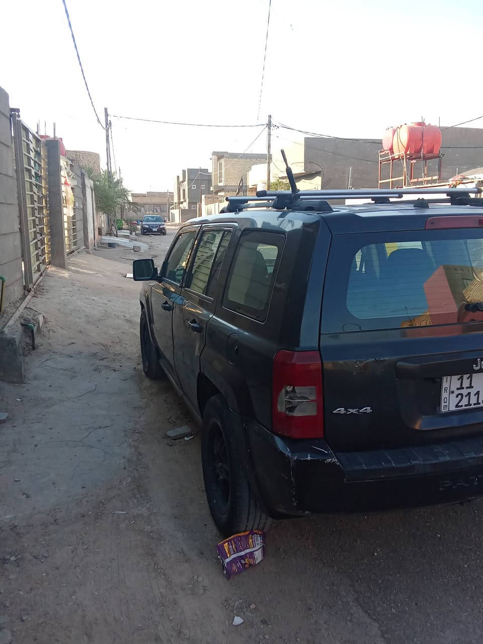 السلام عليكم
سياره جيب مديل 8 محرك بلادي 2400vvt
لون اسود بيه اشويه جراد قماره وبنيد صدر جديد تبريد شغال  كهربائيات بيهن نقص  كامره دواره 
مواصفات عاديه السغر 65$ العنوان بابل الشوملي
***********
