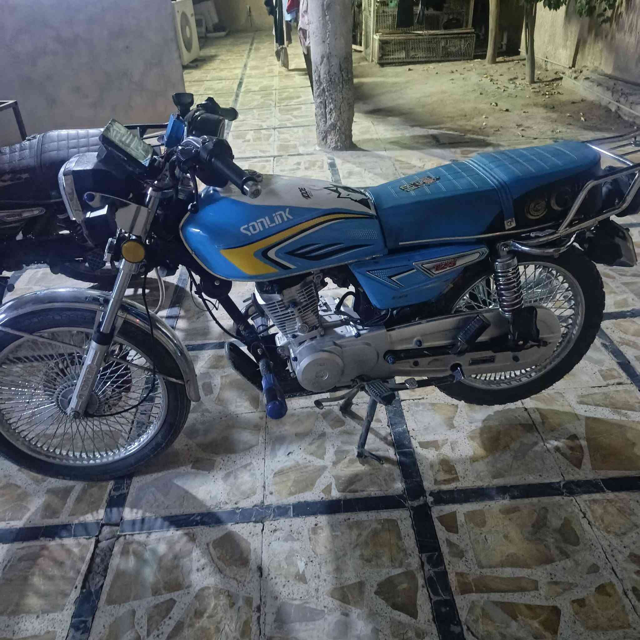 السلام عليكم دراجه للبيع السعر 725 وبيها مجال الدراجه كفاله ما عايزها ربع دراجه بلاديه***********
