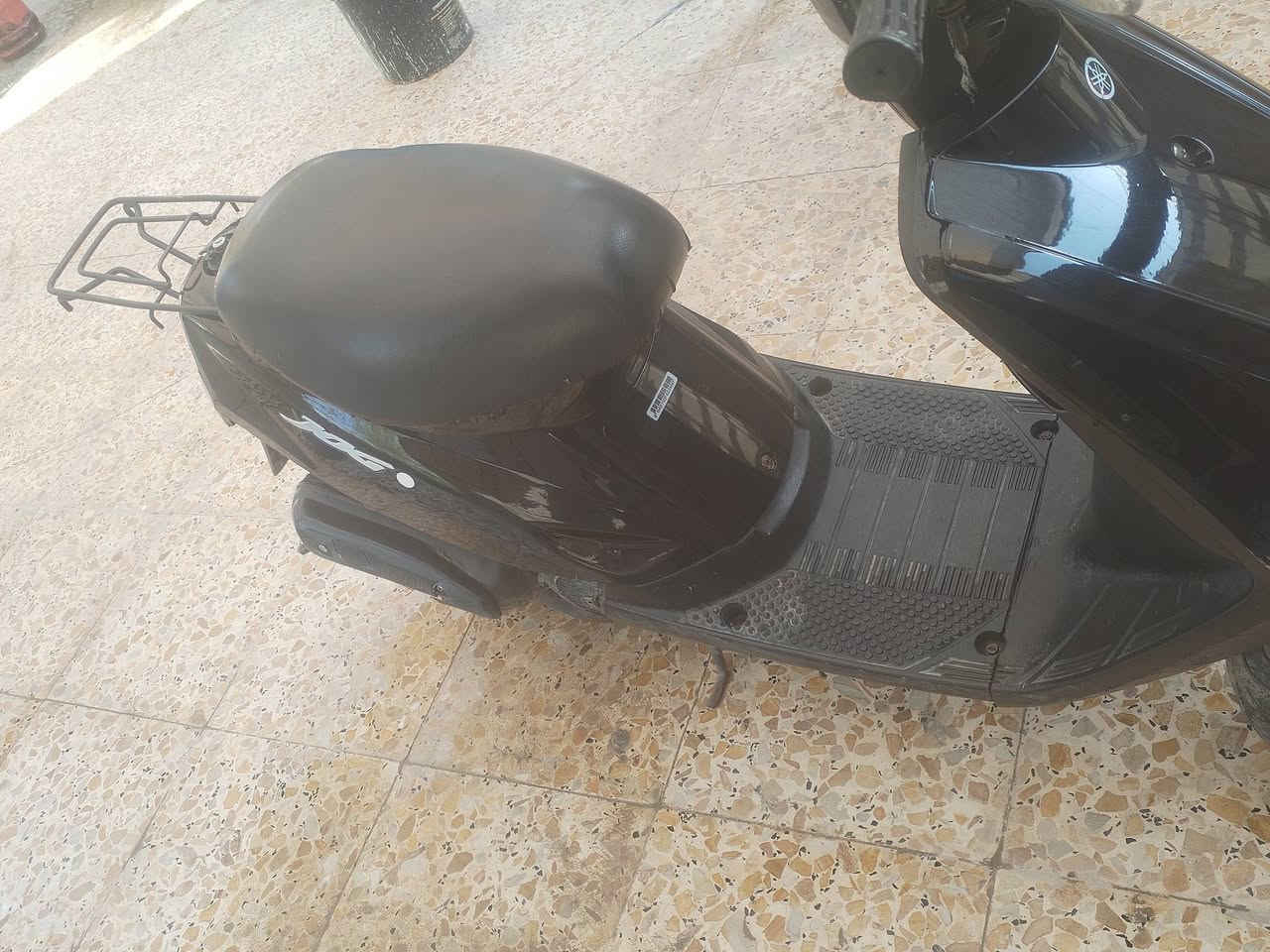 السلام عليكم دراجة عصفورية للبيع كاملة شلعة ومعدل  دراجة هندر مو سلف مكاني بغداد جسر ديالة السعر 300 وبيهة مجال الرقم *********** بي واتساب
