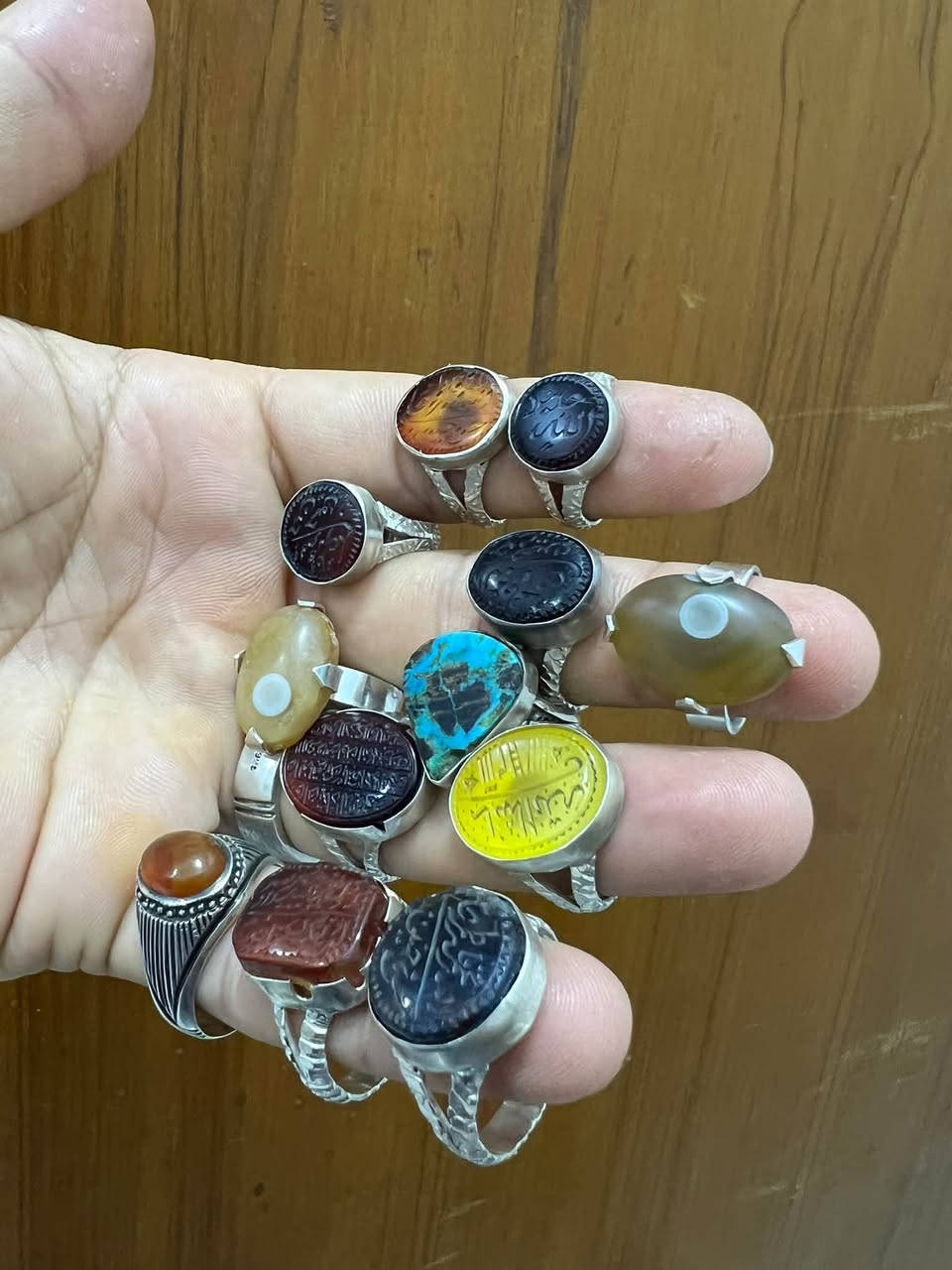 اكسسوارات شخصية • للبيع
