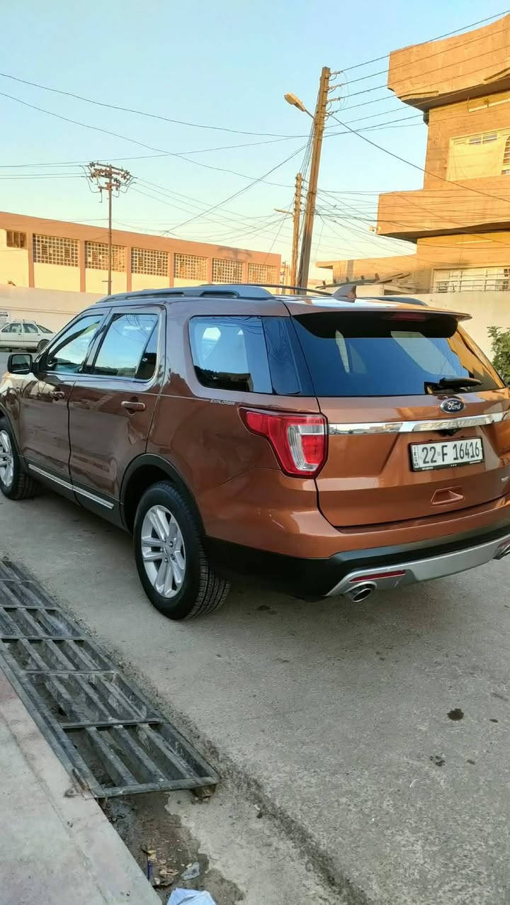 فورد اكسبلور
موديل 2017
لون مميز 
رقم اربيل هزه ورقم جديد باسمي شرط تحويل 
محرك 6 سلندر
موصفات
حساسات امامي وخلفي
كامره خلفي 
شاشه كبيره اصلي 
شفتات استيرن وتحكمات
لايت لت امامي وخلفي
بلاجكتورات ابيض اصلي
تبريد قطعتين بصمة تشغيل وابواب
رمز بالباب 
صندوق كهرب
رادار امريات
داخل جلد وكشنات كهرب 
لون داخل بيجي 
الحادث قبغ صندوق 
صور الحادث موجوده مع المنشور
السعر 180
مكان موصل
اتصال ع ارقام *********** واتساب ***********
