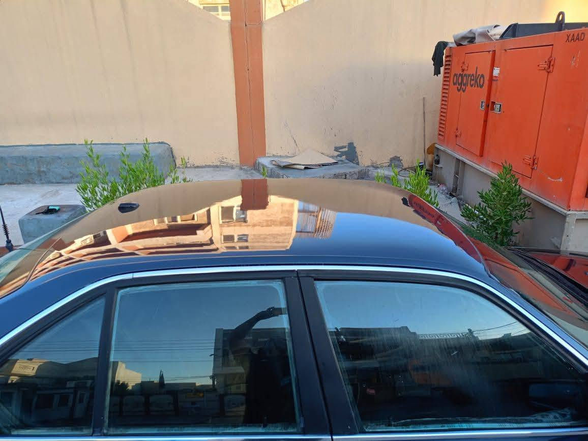 سلام عليكم  بيع سريع 50$مجال بسيط bmw موديل 1994 525 بيلادي توماتيك رقم دهوك جديد بسمي 
 سنوية الى/ 2030
 جمات كهربائي دابل برشوت
 تبريد مركزي ثالج
السيارة عام جملية 
شاشة ايباد 
بيها طربة خفيفا باب السايق من جوا خفيفة عنوان عقره *********** أربيل, العراق
