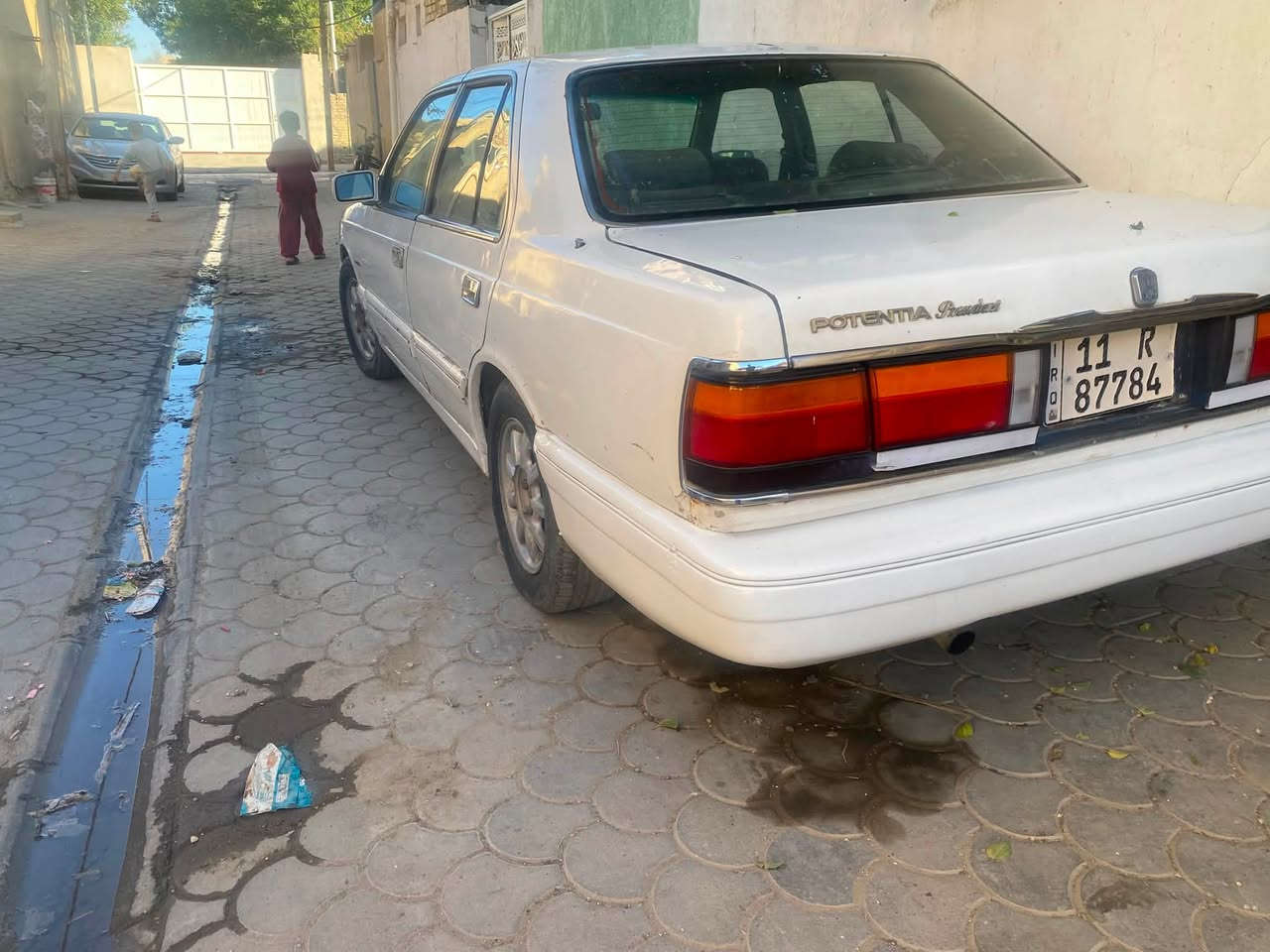السلام عليكم
للبيع فقط كيا بونتيشا 
موديل ١٩٩٢
مكينه وكير ونجي ٦سلندر 
حداديتها جديده 
سنويه ورقم او هزه جدد بسمي شخصيآ 
مكاني كربلاء سعرها ٢٥ بيها مجال 
***********
