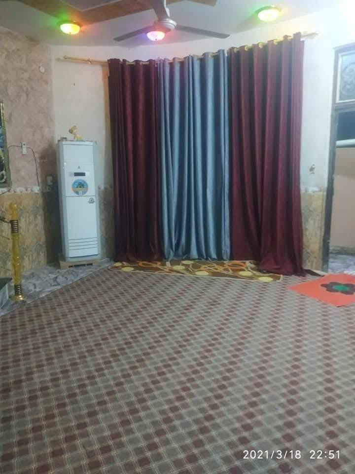 💢بسبب الوعود الكاذبه 
🌹 السلام عليكم ورحمة الله وبركاته 🌹

🏠 دار للبيع 🏠
📍 الموقع: الحمزة الغربي – الحي العسكري – شارع حسينيه الزهراء_واجهيه البيت على ساحة.

✨ مواصفات العقار:
🔹 النوع: طابو صرف
🔹 المساحة: 200 متر مربع
🔹 البناء: طابوق جمهوري..وسقف صب كونكريت
🔹 بناء حديث💢اشراف مهندس ناصر 
🔹 الأرضية: مرمر
❣️الشبابيك PPC
🏡 يتكون من:
✔ غرفتي نوم (2)
✔ استقبال
✔ صالة
✔ مطبخ
💫كراج سياره 
✔ صحيات داخلية
✔ صحيات خارجية

💰 مطلوب سلفة للإسكان: ٣ ملايين دينار
(تُسدد حسب الاتفاق بين الطرفين)

💵 السعر: ٩٥ مليون دينار عراقي قابل للتفاوض
رقم الموبايل..والواتساب 💥***********

نص مكتوب في الصور:
- 2021/3/18 22:56
- 2021/3/18 22:51
- 2021/3/18 22:50
