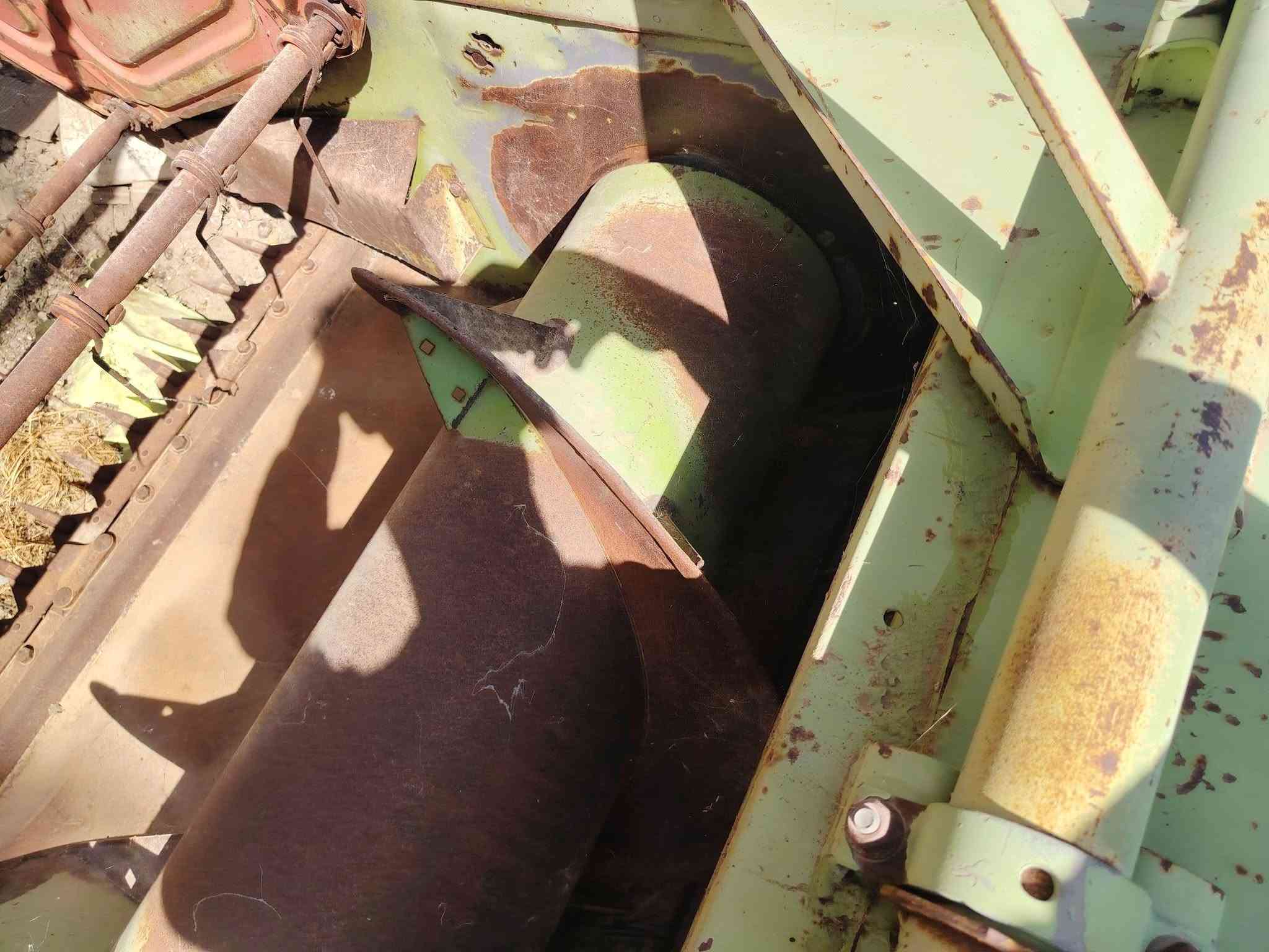 طبلة اربع مترات وعشرين +بليت طبة وحد رقم الهاتف: ***********
