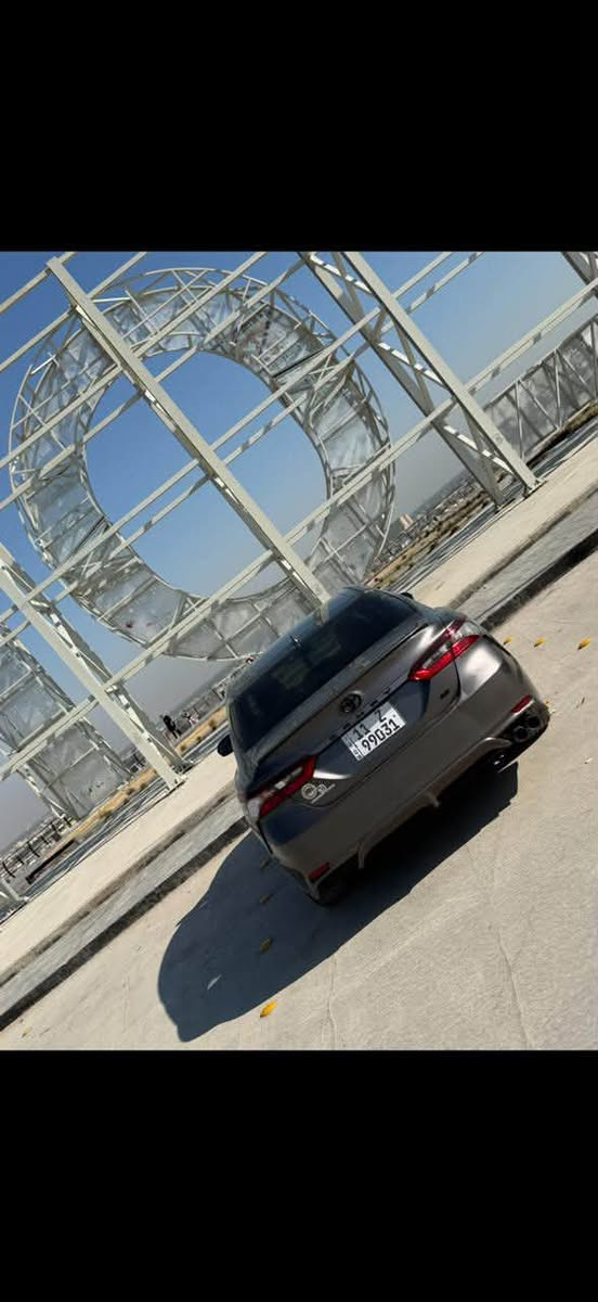 Toyota Camry
موديل / 2023
ممشى/ 40 الف كيلو متر
الضرر / جاملغ جه السايق + بنيد فقط بدون ايرباك
مواصفات se/ رادار امامي خلفي جانبي شاشه 
(Apple CarPlay/Android Auto)
رقم بغداد 
موقع السياره بغداد 
الاستفسار ***********
