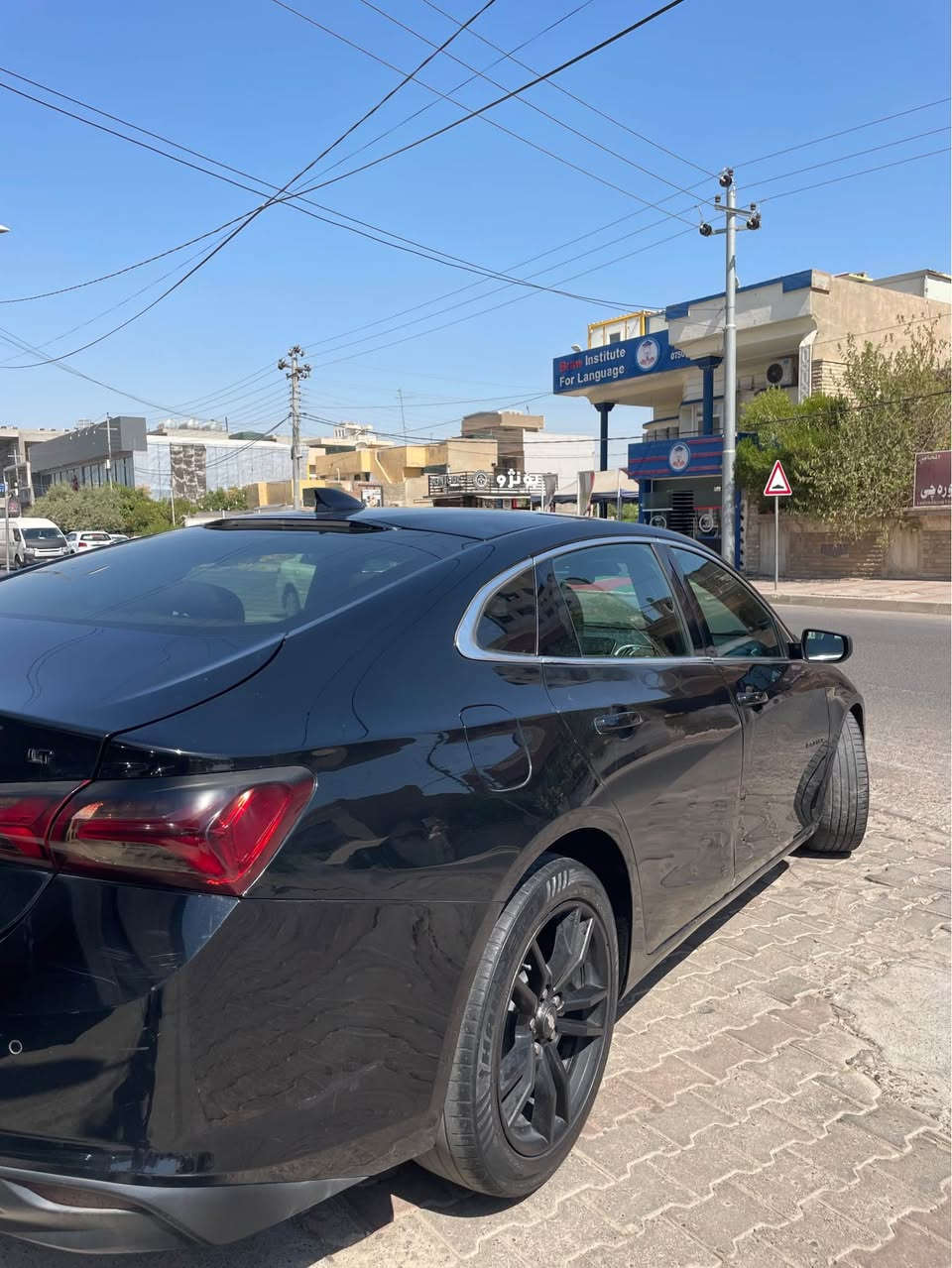 کـــــوردی 
تەنها فرۆشتن 
کۆد / ٥٢٠ 
شوفرلێت مالیبۆ 
ئەمریکی / ٢٠٢١ 
م / LT بلاک سنیکەر 
ڕۆیشتن / ١١٧ هەزار کم 
ڕەقەم و سەنەوی نوێ ٢٠٢٨ 
مەکینە / V4.15 تۆڕبۆ ، کەپس 
بۆنیت چاملغ و دەرگا سەکن سبغ 
ئێڕباگ سیستەم ، کەمەک ناوگرتن 

نــــــرخ / ٩٨ $ 
هەولێر /*********** 

عربي 
فقط بیع 
شوفرلیت مالیبو 
آمریكی / ۲۰۲۱ 
م / LT بلاك سنیكر 
ماشي / ۱۱۷   آلف كم 
محرك كبس / V4.15 تیربو 
رقم و سنویە جدید ٢٠٢٨ 

بولنت جاملغ و باب سکن سبغ 
شویە دواخل خفیف ، 
ایرباک سیستم

سعر / ٩٨ 
عنوان اربیل 
واتس اب /*********** أربيل, العراق
