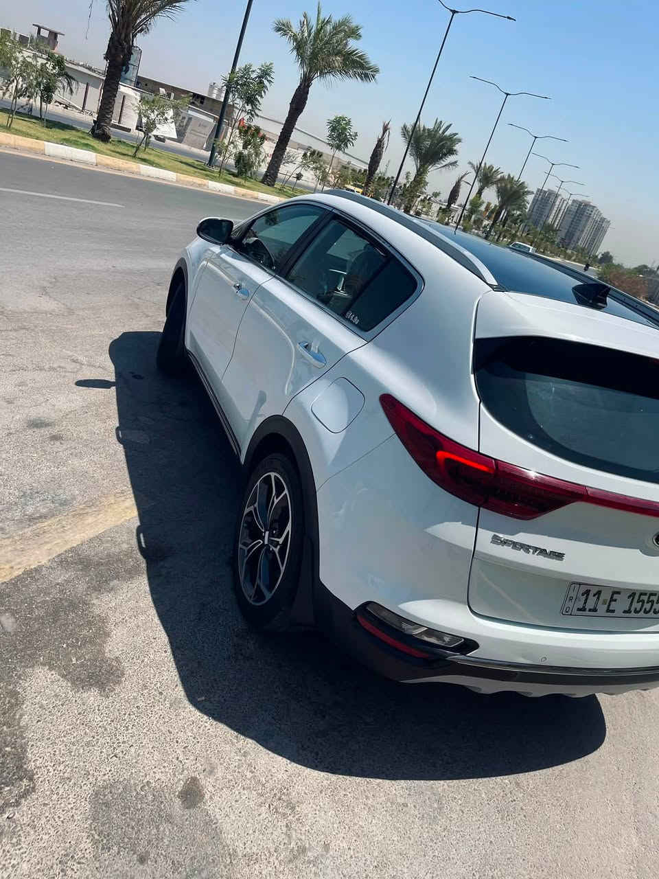 كيا سبورتج خليجي 2019 شكل 2020 جيتي لاين
السياره فول 1/1 جيتي لاين خليجي ام الضمان
السياره كفاله عامه من كلشي ماشيه 53الف عدتهه غراضهه بصمتهه الثانيه ماستخدمات وفول الفول وعل شرط مكفوله كفاله عمه عده PDR على كد اربع اصابع 
بنرامه 
كشنات جلد اصلي لونين
دبل كشن كهرباء
شاشه اصليه ام الجي بي اس 
اريل نفكيشن 
بصمه تشغيل 
تشغيل عن بعد 
الباب الخلفي كهرباء 
بكلايت لد 
لايت زنون بلادي 
حساس امامي خلفي 
ويل 19 جيتي
دركه نص 
شفتات كير بل استيرن 
فول تحكم استيرن 
محرك 2000 دوش 
شاحن واير ليس 
سايد بريك بصمه 

السعر 205 او بيه  مجال للشراي 
العنوان بغداد العامرية 
رقم بغداد دولي بسمي هزه وسنويه جديده
مكان السياره بغداد 

رقم التواصل 
***********
