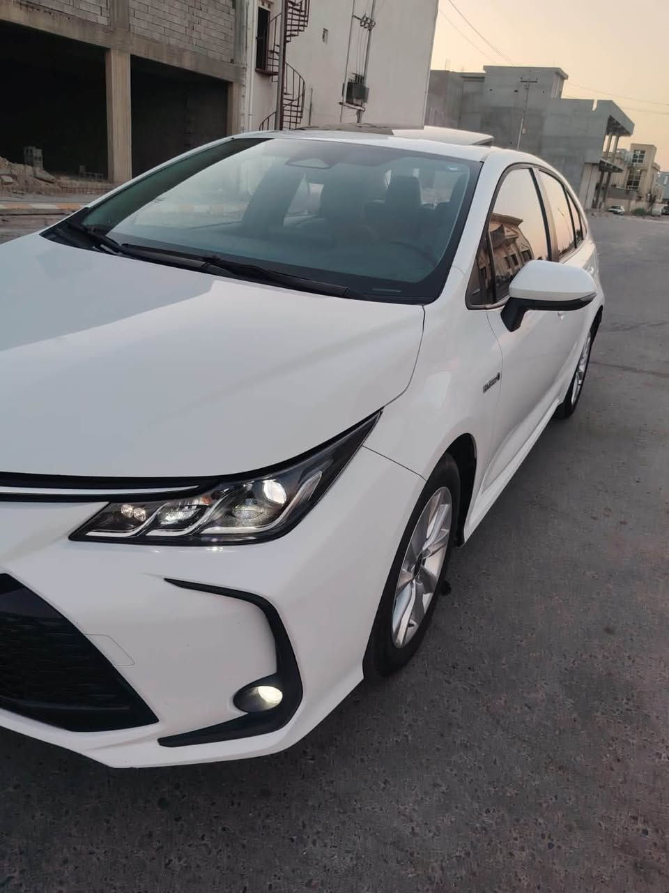 السلام عليكم ورحمة الله وبركاته 
سياره كورلا للبيع هايبرد موديل ٢٠٢٤ بسعر ١٦٢ 
 فول موصفات واحد على واحد بصمة فتحة
السيارة جديدة مكفوله كفاله عامة حتى من الرصعة حتى الدعاميات شرط سنوية جديدة 
تخم تاير تبريد بطاريات صدر محرك كلها شرط 
رقم اربيل اوربي تحويل مباشر مكاني تكريت الزهور 
رقم الهاتف ***********
السعر ١٦٢
