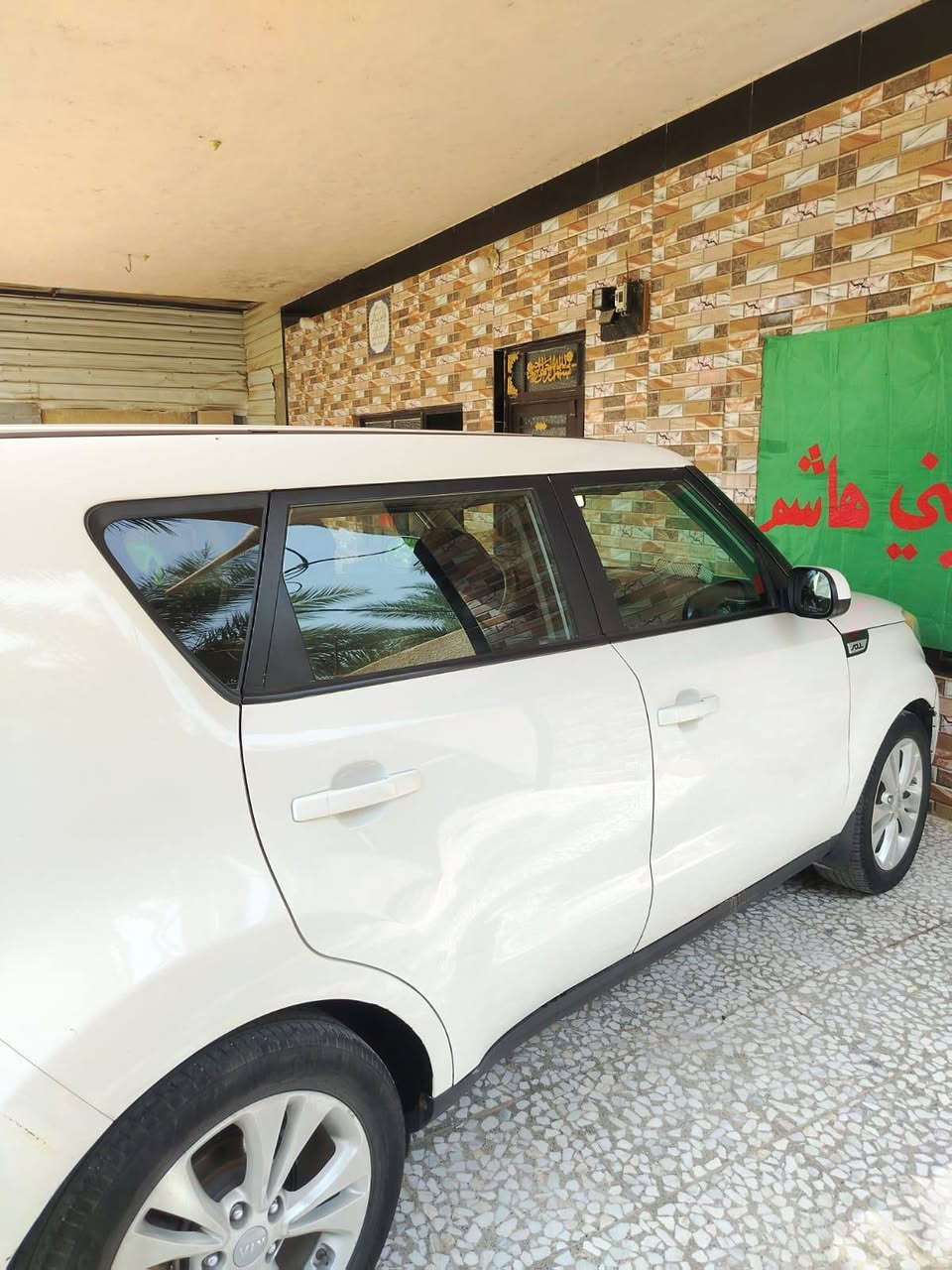 صول مديل 16وارد امركي جملغ وباب جهت الساق تبديل محرك  200السعر  95وبيهاي مجال قالي***********
