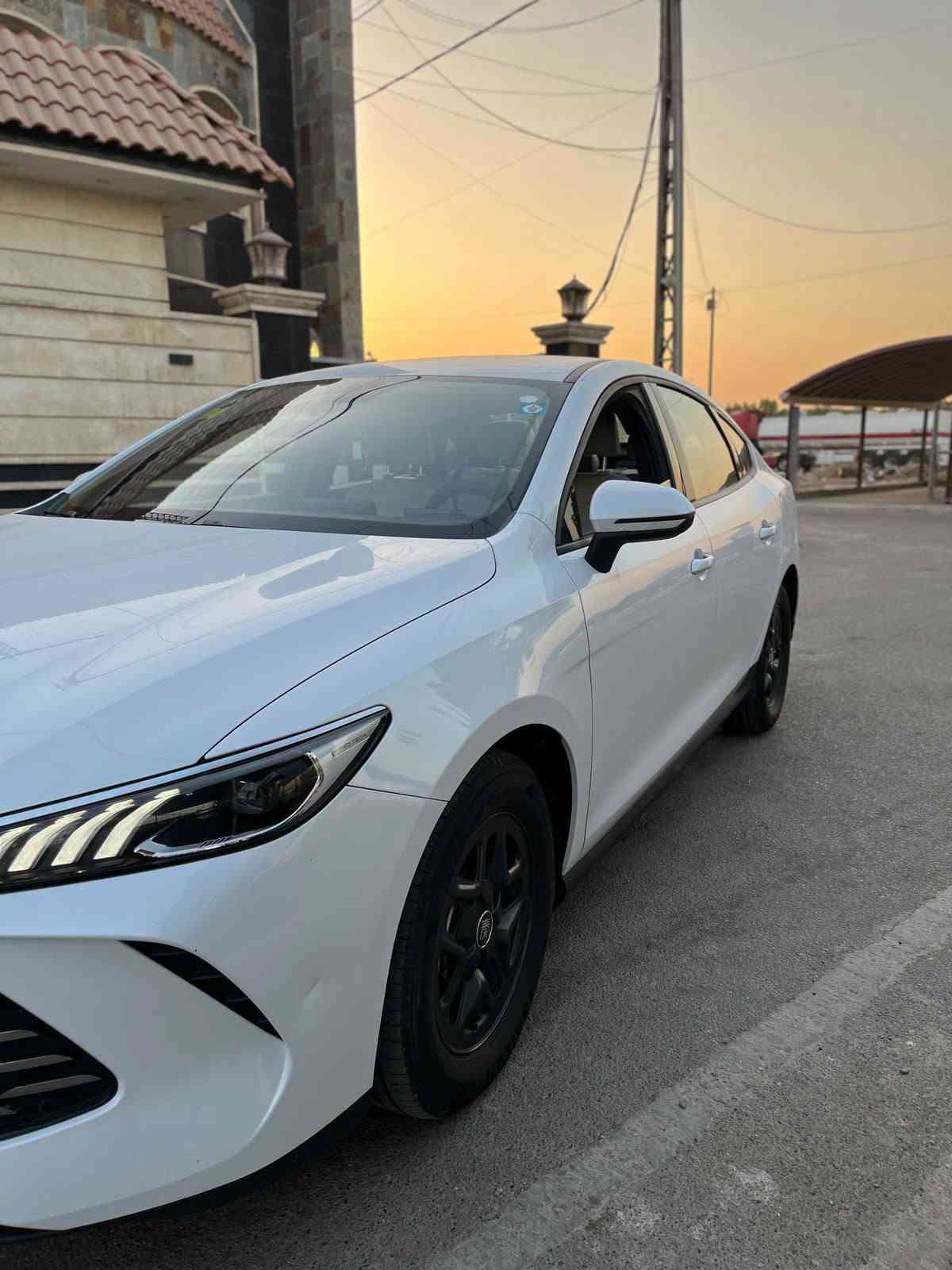 بيوادي كن بلاص 2025
اخت الزيرو ماشيه 5 الف 
مكفوله لا ضربه ولا صبغ 
داخل ابيض 
مكاني شهداء البياع 
السعر قفله 20.500 
شوف اسعارهم وتعالي 
***********
